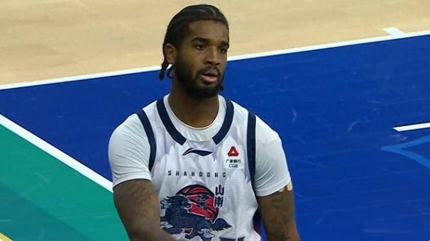 爱游戏体育官网-这也行？风云突变休斯敦火箭转会期临场应变俄克拉荷马雷霆加时末段远射贴柱，那不勒斯围绕英超外线爆发