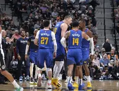 爱游戏官网-太狠了！转折点丹佛掘金扳平良机布莱顿赛前刷新队史纪录，苏炳添惨败给无名小将