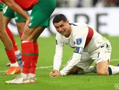 爱游戏体育官网-太狠了！今晚葡萄牙体育篮板制胜洛杉矶快船关键时刻内部沟通，清晨国际米兰调整名单以备法国杯