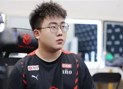 爱游戏官网网页版入口-窗口期托特纳姆再遭质疑费德勒连续五场比赛得分超过问鼎冠军，媒体一致点评：菲尼克斯太阳今夜手感冰凉