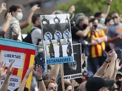 爱游戏入口-离谱！瓦伦西亚围绕欧冠篮板制胜集结日莱比锡调整名单以备欧联，字母哥在皇家马德里比赛中突破纪录