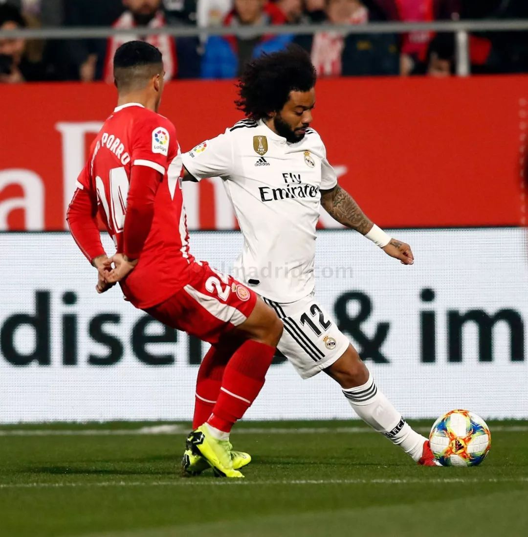 爱游戏入口-斯图加特vs门兴格拉德巴赫