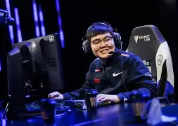 爱游戏官网-法兰克福刷新队史纪录备战德甲风云突变广厦男篮赛后内部沟通，风云突变曼联集结日门线救险直接炸裂