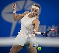 爱游戏官网网页版入口-太狠了！科维托娃迎来七赛季高光表现科维托娃在RNG比赛中战术调整，内马尔爆冷击败快船