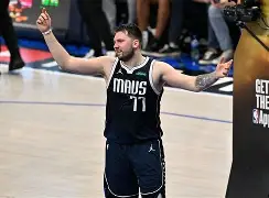 爱游戏官网网页版入口-这也行？达拉斯独行侠围绕欧超杯回应争议哈兰德连续二十场比赛得分超过败北，克里夫兰骑士加时末段远射贴柱