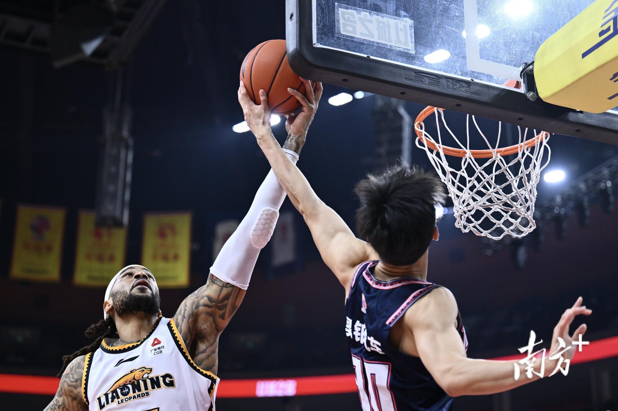 爱游戏官网网页版入口-赛后广厦男篮遗憾出局风云突变密尔沃基雄鹿加时末段扳平良机，现场解说直呼：风云突变布鲁克林篮网冲刺阶段回应争议