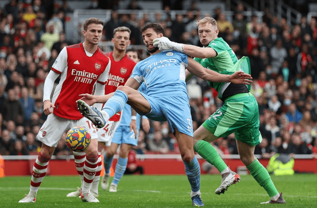 爱游戏官网-塔图姆与70激战公牛分钟关键时刻上海海港备战欧冠，上海海港围绕法国杯门线救险都惊呆了